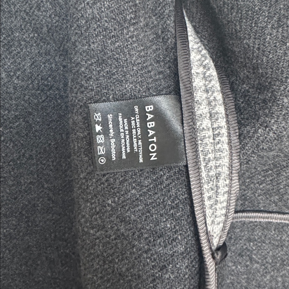 Babaton Gray Checkered Coat - Picture 6 of 8